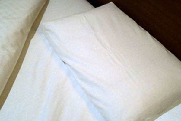 テンピュール社製低反発枕